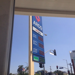 ARCO - Los Angeles, CA