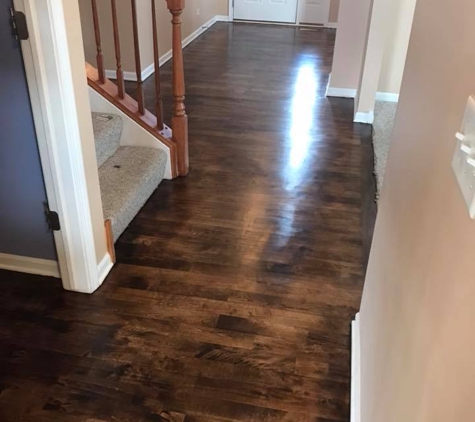 R B Floor Sanding Inc - Kenosha, WI