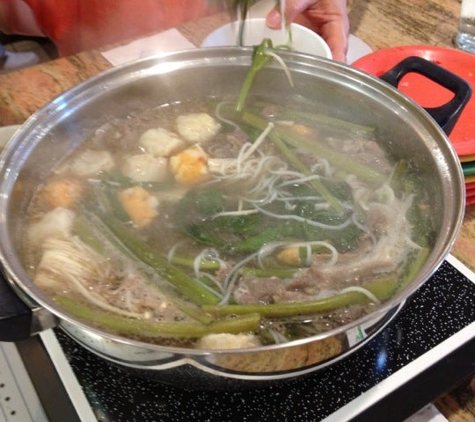 Hot Pot Heaven - Honolulu, HI