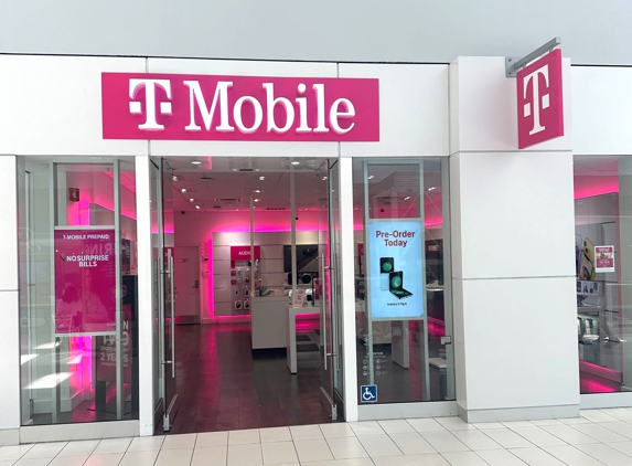 T-Mobile - Hayward, CA