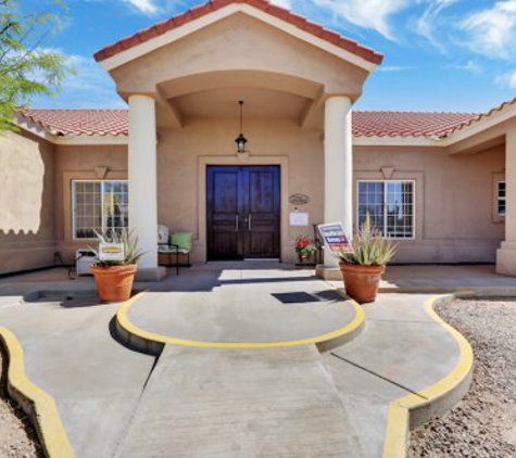 Lovin Manor Assisted Living - Scottsdale, AZ