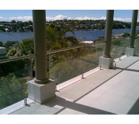 Frameless Glass Solutions - Labrador, QLD