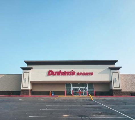 Dunham's Sports - Fort Payne, AL