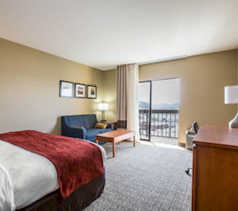 Comfort Suites - Pigeon Forge, TN