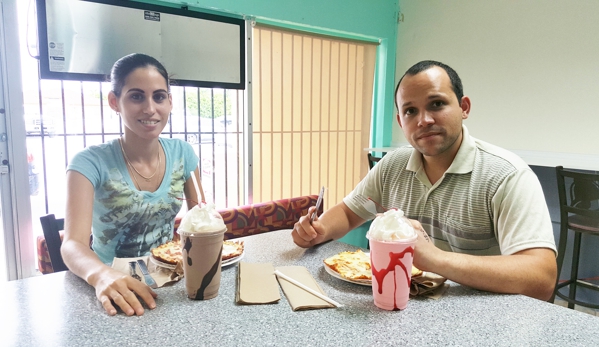 Kasalta Pizza & Shakes - Hialeah, FL