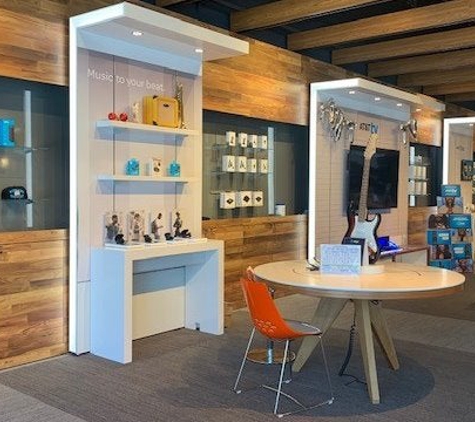 AT&T Store - Orlando, FL