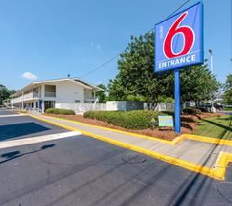 Motel 6 - Columbus, GA