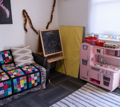 Barnardos Australia - Canberra Children's Family Centre - Downer, ACT