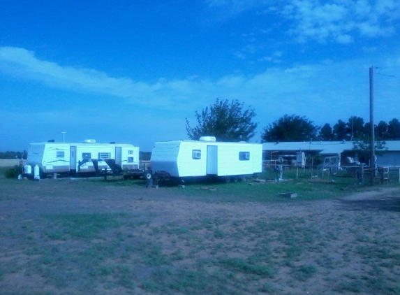 Dads Little Acre RV Park - Colorado City, TX