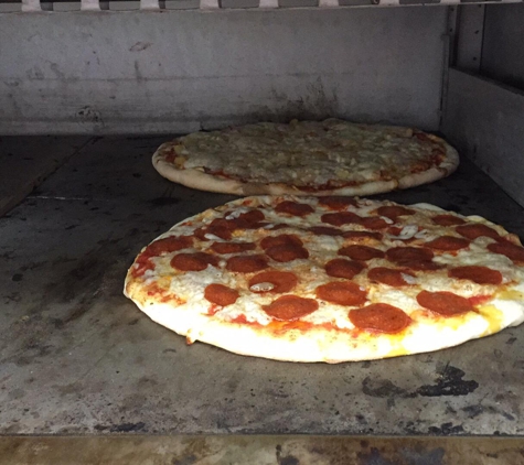 Family Pizza - Bridgeport, CT