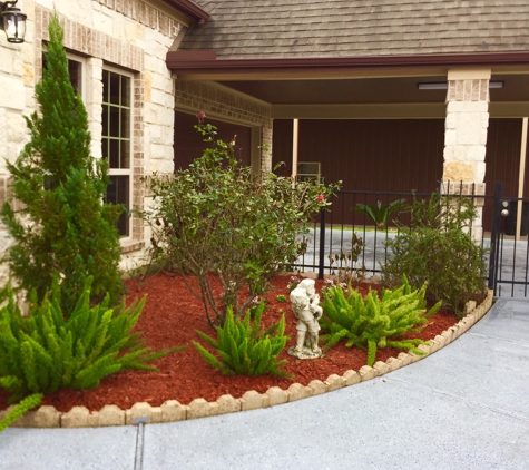 Texas Groundskeepers - Alvin, TX