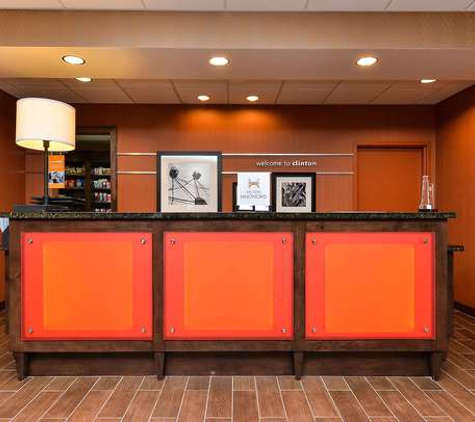 Hampton Inn Clinton - Clinton, IA