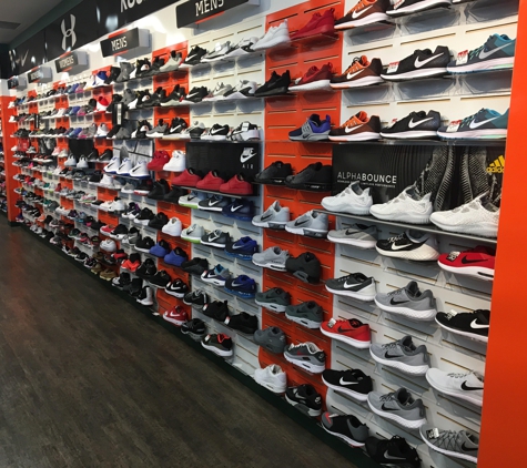 Hibbett Sports - Alabaster, AL