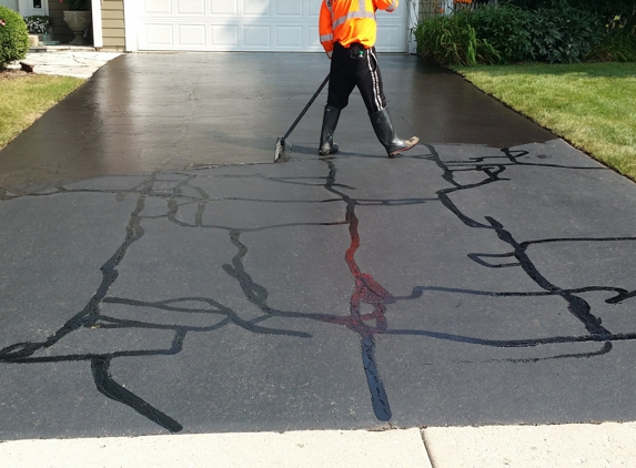 Global Paving & Sealcoating LLC - Danbury, CT