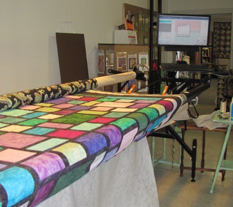 A To Z Quilting - Quincy, IL