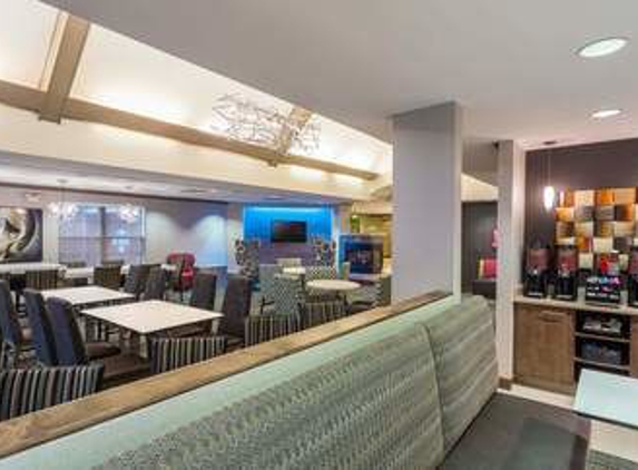 Residence Inn by Marriott Louisville Northeast - Louisville, KY