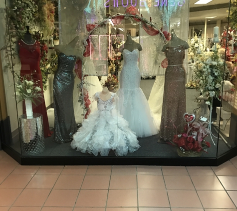 Patty's Bridal Elegance & Floral - Uniontown, PA