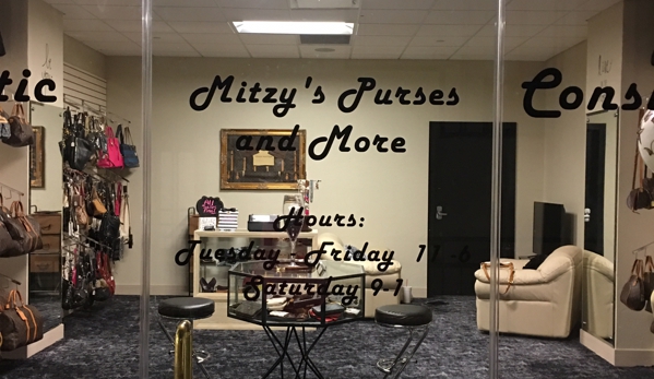 Mitzys Purses and More - Oklahoma City, OK. Comfortable and relaxed shopping experience with personal help to find a handbag you love!