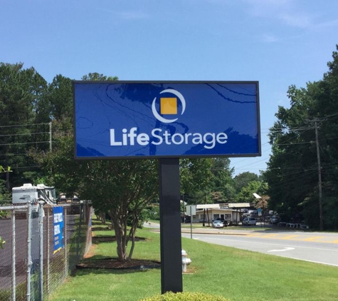 Extra Space Storage - Marietta, GA