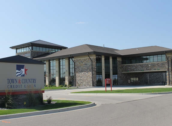 Town & Country Credit Union - Fargo, ND