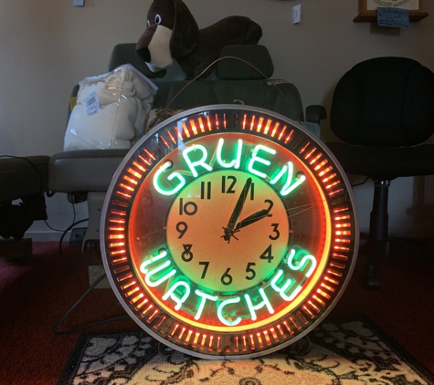 Guerino's Clock Repair - Frankfort, NY