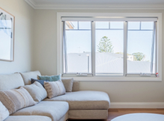 Bradnam's Windows & Doors - Ashmore, QLD. White Aluminium Awning Window