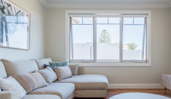 Bradnam's Windows & Doors - Point Cook, VIC. White Aluminium Awning Window