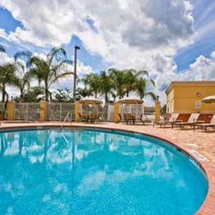 Holiday Inn Express & Suites Port St. Lucie West - Port Saint Lucie, FL