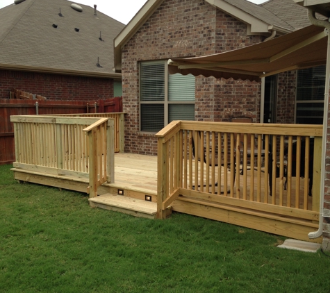 Dickey's Decks & Fencing