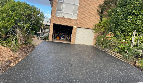 A Plus Concrete Pty Ltd - Green Point, NSW. 90/10 Exposed Driveway At Redhead