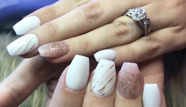 Avalon Nails Spa - San Angelo, TX