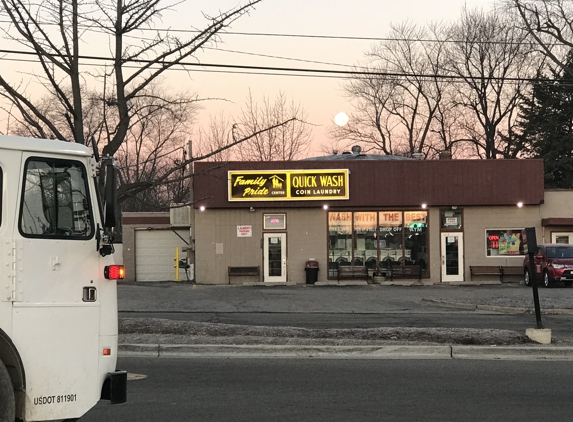 Woodstock Family Pride Laundry - Woodstock, IL. Open 5:30am to 9:00pm