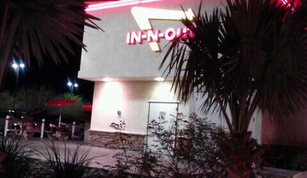In-N-Out Burger - El Centro, CA