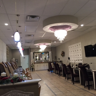 V Nail Lounge - Indianapolis, IN