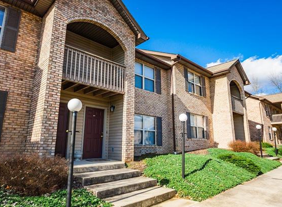 Country Shore Apartments - Kingsport, TN