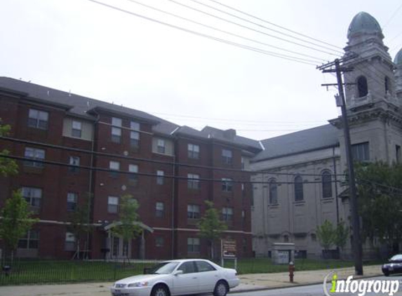 Colman Court Apartments - Cleveland, OH