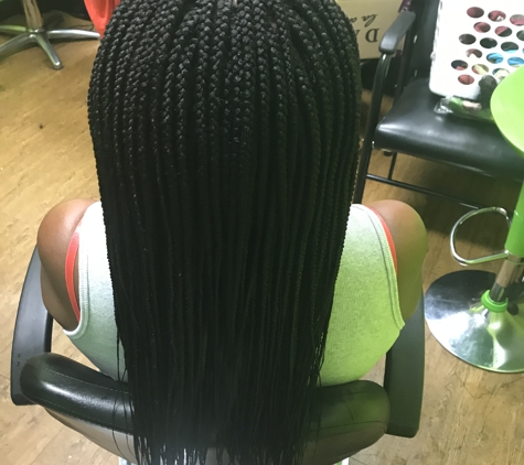 Specials at Meebest African Hair Braiding - Houston, TX. Call 7132914045