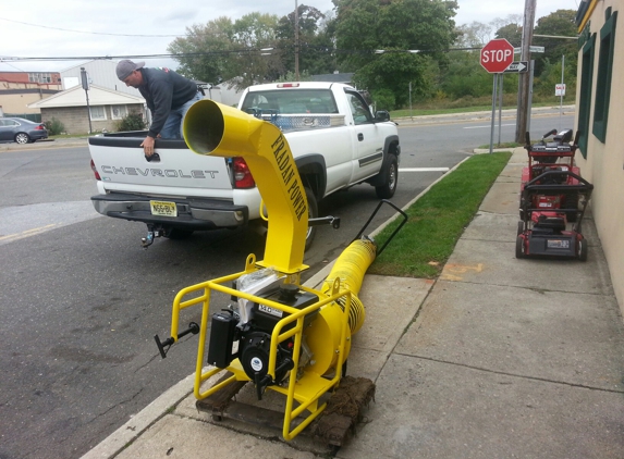 Crossroads power Equipment - Amityville, NY. Lawnmowers snow blowers trimmers