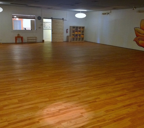 Barefoot Studio - Little Rock, AR