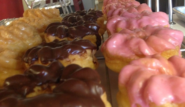 Golden Donuts & Smoothies - Chandler, AZ