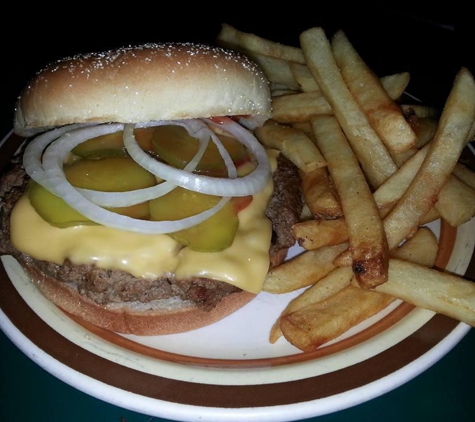 Archey's Bar & Grill - Onondaga, MI