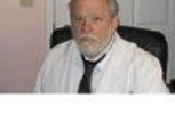 Dr. Willard Mahlon West, MD - Lebanon, TN