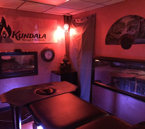 Kundala Massage & Bodywork - Murray, UT. A perfect atmosphere for your massage, down to earth, warm and inviting.