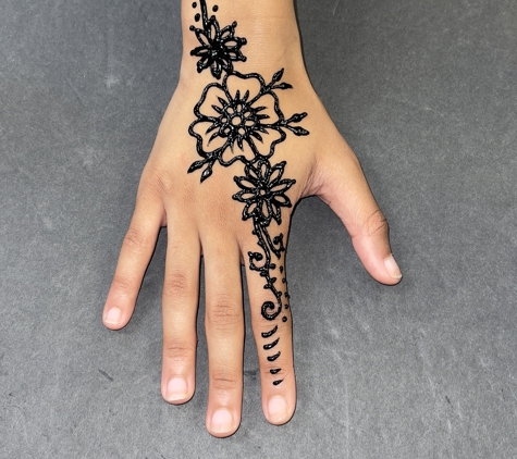 Egyptian Gifts & Henna Tattoos - Kissimmee, FL