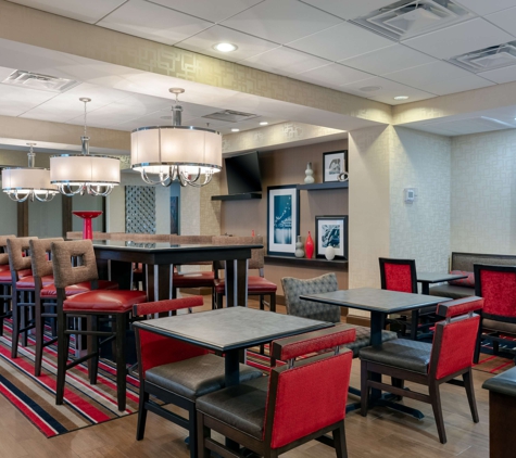 Hampton Inn Atlanta McDonough - Mcdonough, GA