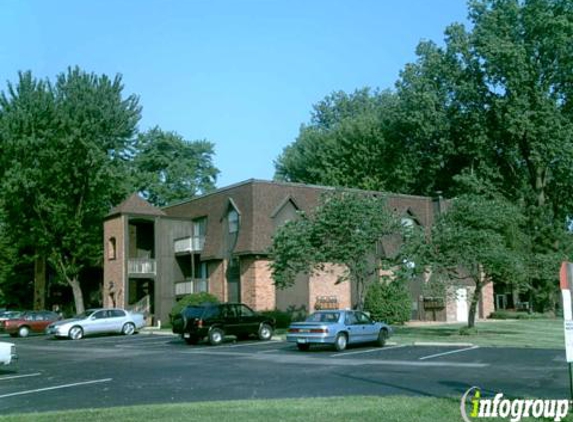 Hazelwood Forest Apartments - Hazelwood, MO