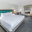 Hampton Inn & Suites Tulsa-Woodland Hills 71st-Memorial - Hotels