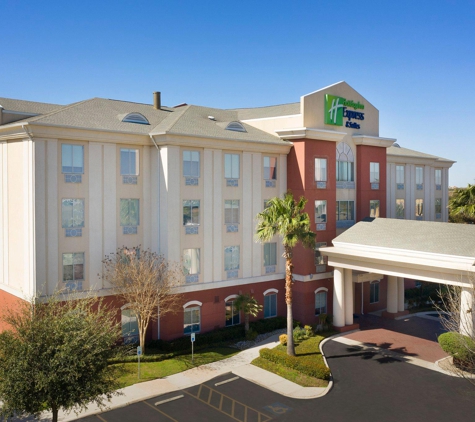 Holiday Inn Express & Suites Uvalde - Uvalde, TX