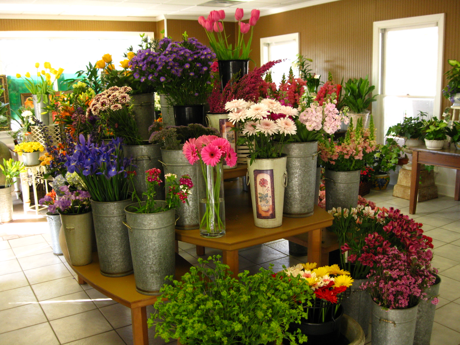 The Flower Cupboard 4216 NW Cary Parkway, Cary, NC 27513 ...