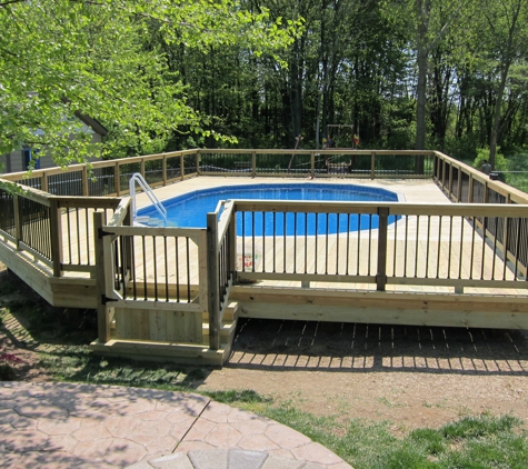 Custom Deck Specialists - Warren, MI